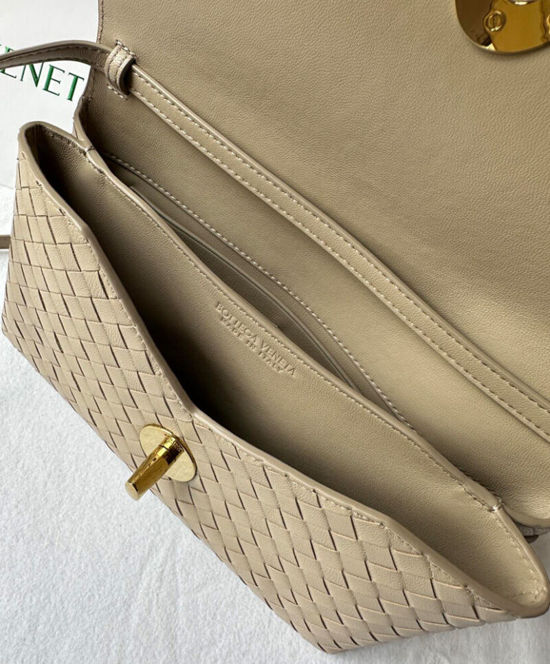 Bottega Veneta Knot Lock 817191
